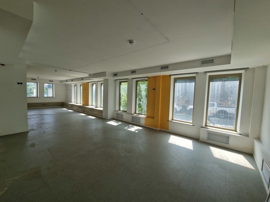 Продам коммерческое помещение 401 м2, Народного Ополчения ул, 11, Москва г
