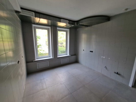 Продам коммерческое помещение 401 м2, Народного Ополчения ул, 11, Москва г
