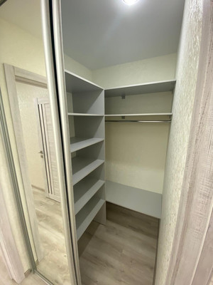 Продам трехкомнатную (3-комн.) квартиру, Юфимцева ул, 14/2, Ростов-на-Дону г
