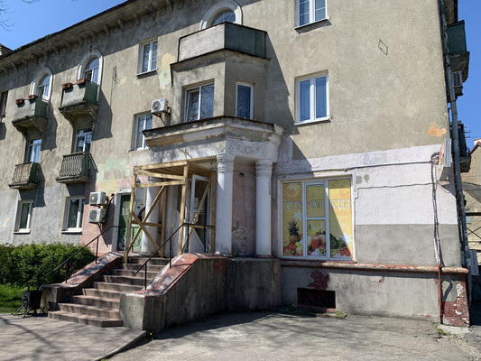 Продам торговое помещение 143,4 м2, Ленина пр-кт, 11, Балтийск г