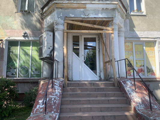 Продам торговое помещение 143,4 м2, Ленина пр-кт, 11, Балтийск г