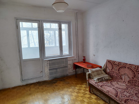 Продам трехкомнатную (3-комн.) квартиру, Митрофанова ул, 17, Люберцы г