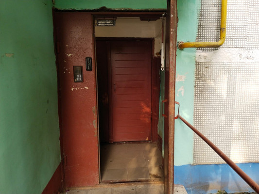 Продам трехкомнатную (3-комн.) квартиру, Митрофанова ул, 17, Люберцы г
