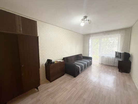 Продам однокомнатную (1-комн.) квартиру, Литвинова ул, 8к1, Ростов-на-Дону г