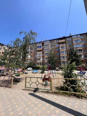 Продам двухкомнатную (2-комн.) квартиру, им. Шаляпина Ф.И. ул, 31кв, Краснодар г