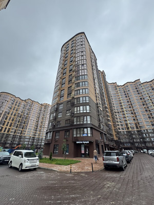 Продам двухкомнатную (2-комн.) квартиру, им. Григория Булгакова ул, 16, Краснодар г