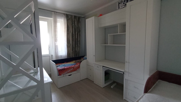 Продам двухкомнатную (2-комн.) квартиру, Российская ул, 79/3к2, Краснодар г