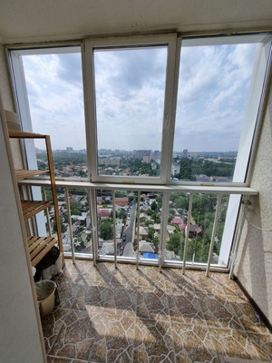 Продам однокомнатную (1-комн.) квартиру, Казахстанский пер, 19Б, Ростов-на-Дону г