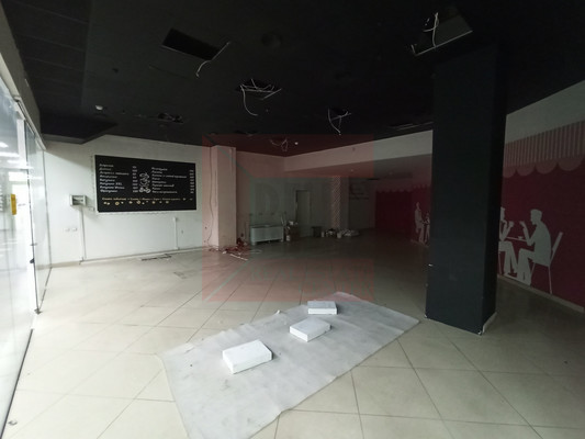Продам коммерческое помещение 93,2 м2, Московский пр-кт, 40, Калининград г