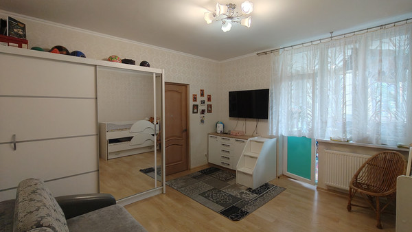 Продам однокомнатную (1-комн.) квартиру, Батальная ул, 69в, Калининград г