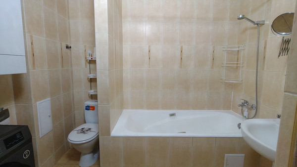 Продам однокомнатную (1-комн.) квартиру, Батальная ул, 69в, Калининград г