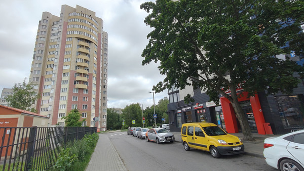 Продам однокомнатную (1-комн.) квартиру, Батальная ул, 69в, Калининград г