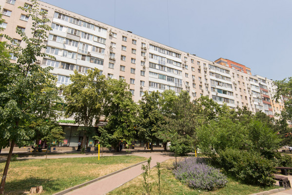 Продам двухкомнатную (2-комн.) квартиру, Пушкинская ул, 199, Ростов-на-Дону г
