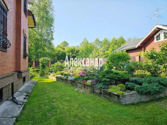 Продам дом, Курортная ул, 18Б, Зеленогорск г, 1 км от города