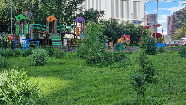 Продам двухкомнатную (2-комн.) квартиру, Хачатуряна ул, 12к2, Москва г