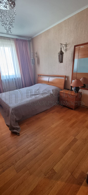 Продам двухкомнатную (2-комн.) квартиру, Хачатуряна ул, 12к2, Москва г