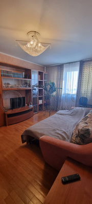 Продам двухкомнатную (2-комн.) квартиру, Хачатуряна ул, 12к2, Москва г