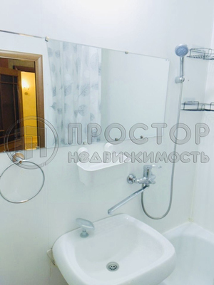 Продам однокомнатную (1-комн.) квартиру, Главмосстроя ул, 14, Москва г