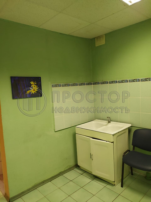 Продам коммерческое помещение 92,1 м2, Севастопольский пр-кт, 1к5, Москва г