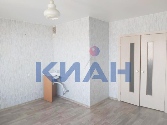 Продам однокомнатную (1-комн.) квартиру, Светлова ул, 40, Красноярск г