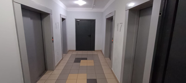 Продам трехкомнатную (3-комн.) квартиру, Русановская ул, 19Ак4, Санкт-Петербург г