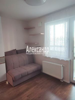 Сдам однокомнатную (1-комн.) квартиру, Пахомовская ул, 26, Санкт-Петербург г
