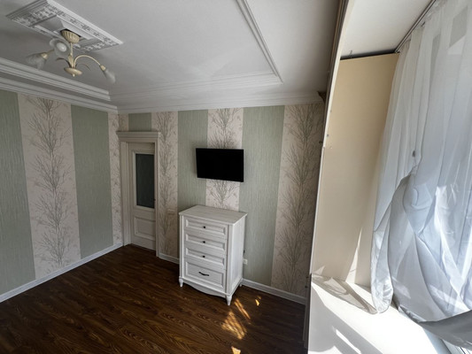 Продам двухкомнатную (2-комн.) квартиру, Еременко ул, 101, Ростов-на-Дону г