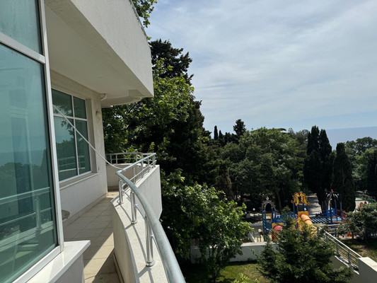 Продам двухкомнатную (2-комн.) квартиру, Севастопольское ш, 45, Кореиз пгт