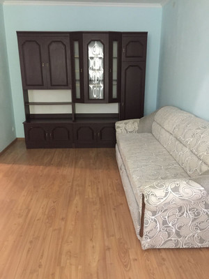 Продам двухкомнатную (2-комн.) квартиру, Кржижановского ул, 26, Грэсовский пгт