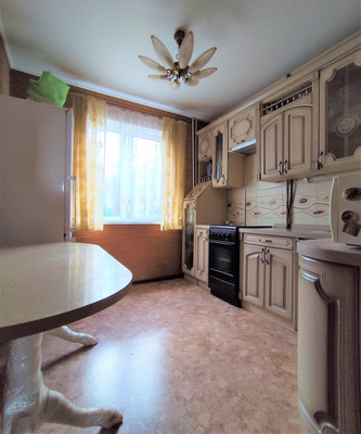 Продам трехкомнатную (3-комн.) квартиру, Ленинградский пр-кт, 2, Нижний Тагил г