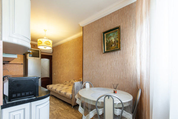 Продам двухкомнатную (2-комн.) квартиру, Вернадского пр-кт, 27к1, Москва г