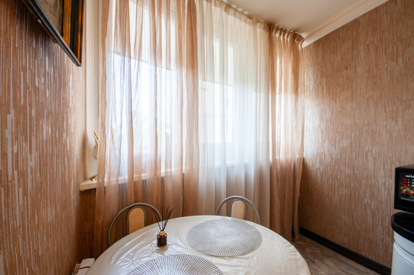 Продам двухкомнатную (2-комн.) квартиру, Вернадского пр-кт, 27к1, Москва г