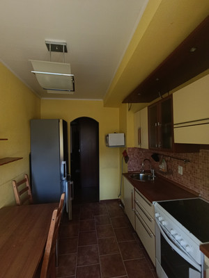 Продам трехкомнатную (3-комн.) квартиру, Флотская ул, 13к4, Москва г