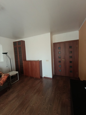 Продам трехкомнатную (3-комн.) квартиру, Флотская ул, 13к4, Москва г