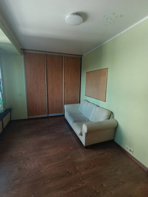 Продам трехкомнатную (3-комн.) квартиру, Флотская ул, 13к4, Москва г
