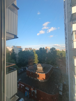 Продам трехкомнатную (3-комн.) квартиру, Флотская ул, 13к4, Москва г