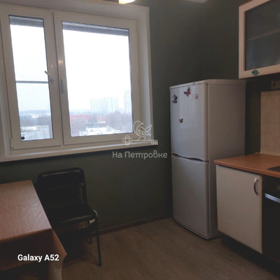 Продам однокомнатную (1-комн.) квартиру, Хачатуряна ул, 2, Москва г