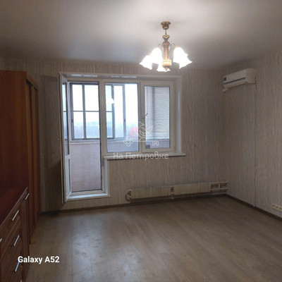 Продам однокомнатную (1-комн.) квартиру, Хачатуряна ул, 2, Москва г