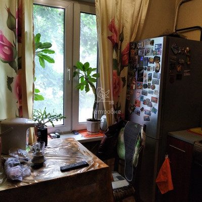 Продам двухкомнатную (2-комн.) квартиру, Шоссейная ул, 50, Москва г