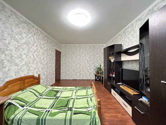 Продам трехкомнатную (3-комн.) квартиру, Борисовские Пруды ул, 18к1, Москва г
