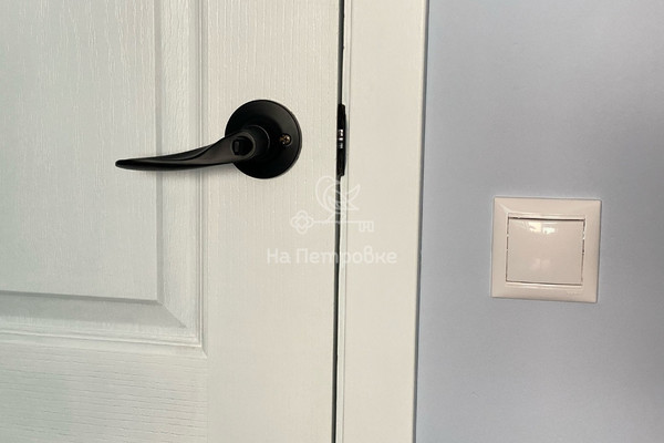 Продам трехкомнатную (3-комн.) квартиру, Авиационная ул, 66, Москва г