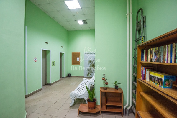 Продам трехкомнатную (3-комн.) квартиру, Авиационная ул, 66, Москва г
