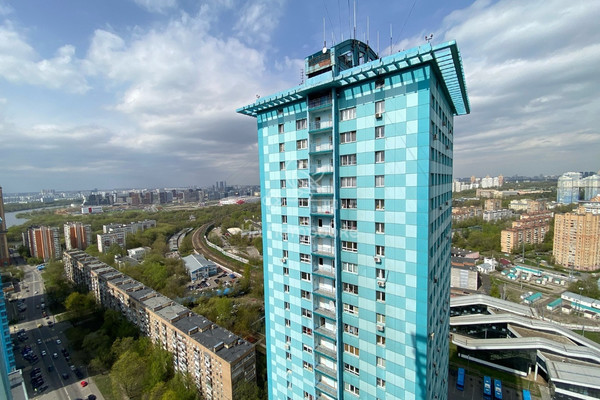 Продам трехкомнатную (3-комн.) квартиру, Авиационная ул, 66, Москва г