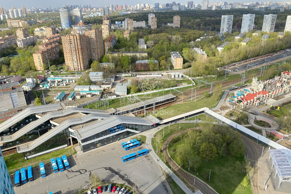 Продам трехкомнатную (3-комн.) квартиру, Авиационная ул, 66, Москва г