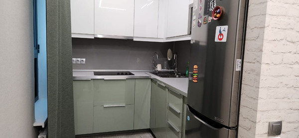 Продам трехкомнатную (3-комн.) квартиру, Береговой проезд, 5к2, Москва г