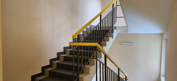 Продам трехкомнатную (3-комн.) квартиру, Береговой проезд, 5к2, Москва г