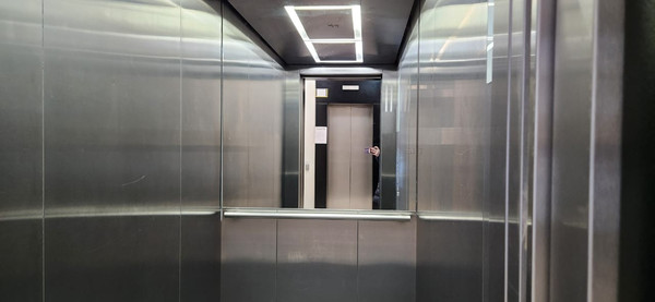 Продам трехкомнатную (3-комн.) квартиру, Береговой проезд, 5к2, Москва г