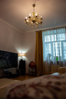 Продам трехкомнатную (3-комн.) квартиру, Покровка ул, 41, Москва г
