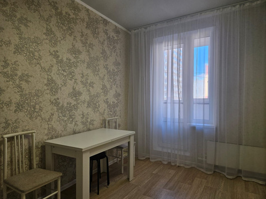 Продам двухкомнатную (2-комн.) квартиру, Ткачева ул, 32/50, Ростов-на-Дону г
