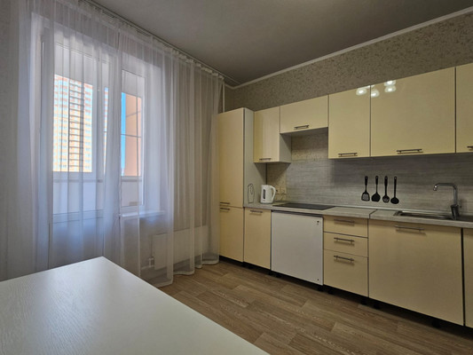 Продам двухкомнатную (2-комн.) квартиру, Ткачева ул, 32/50, Ростов-на-Дону г